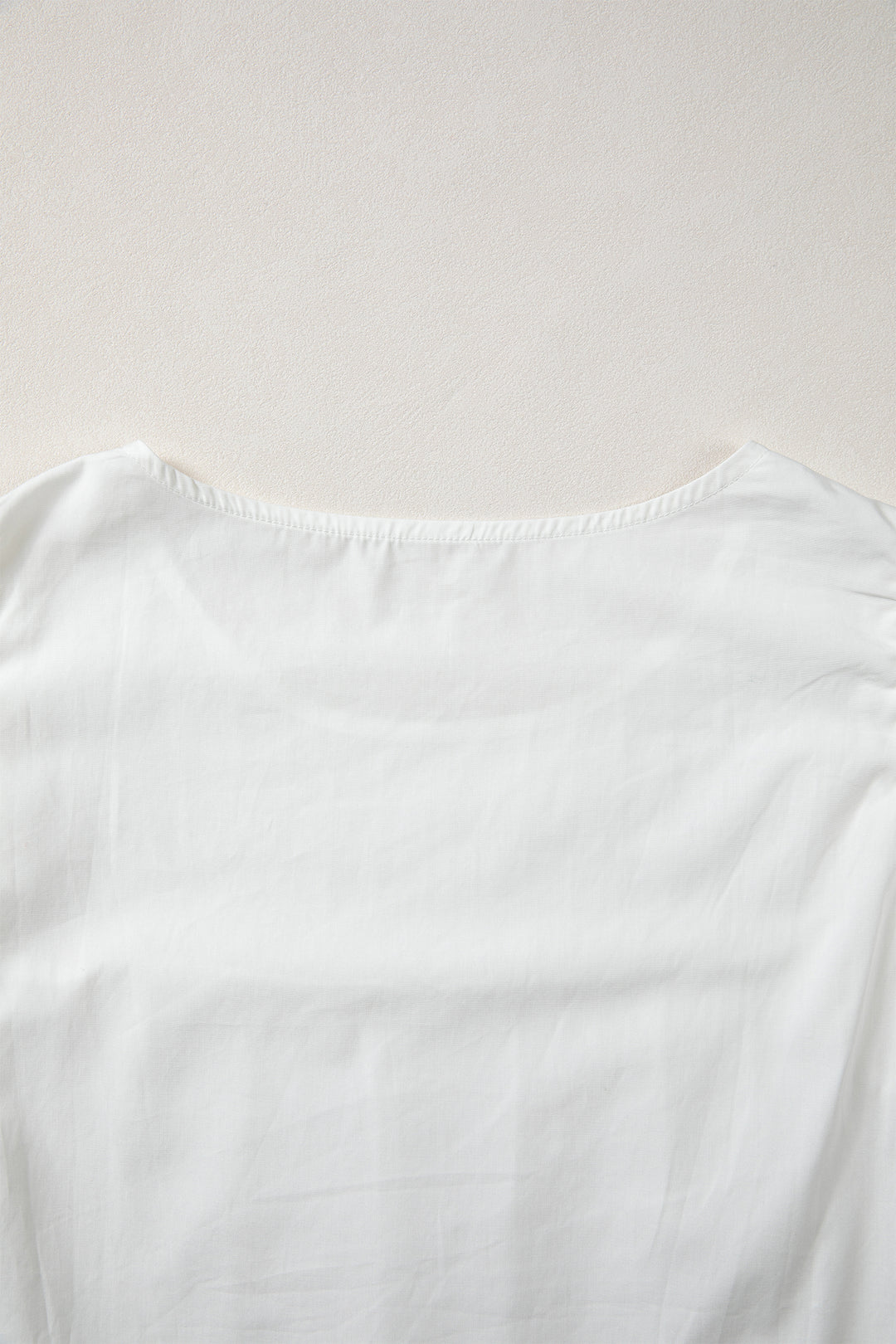 White Lace Detail Flutter Sleeve Pleated Round Neck Blouse