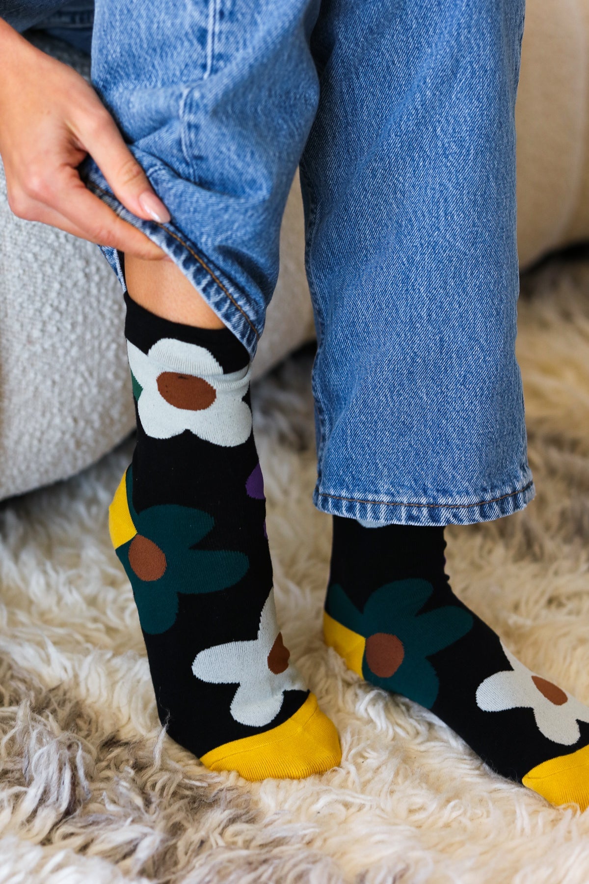 Black Floral Ankle Socks - Sybaritic Bags & Clothing