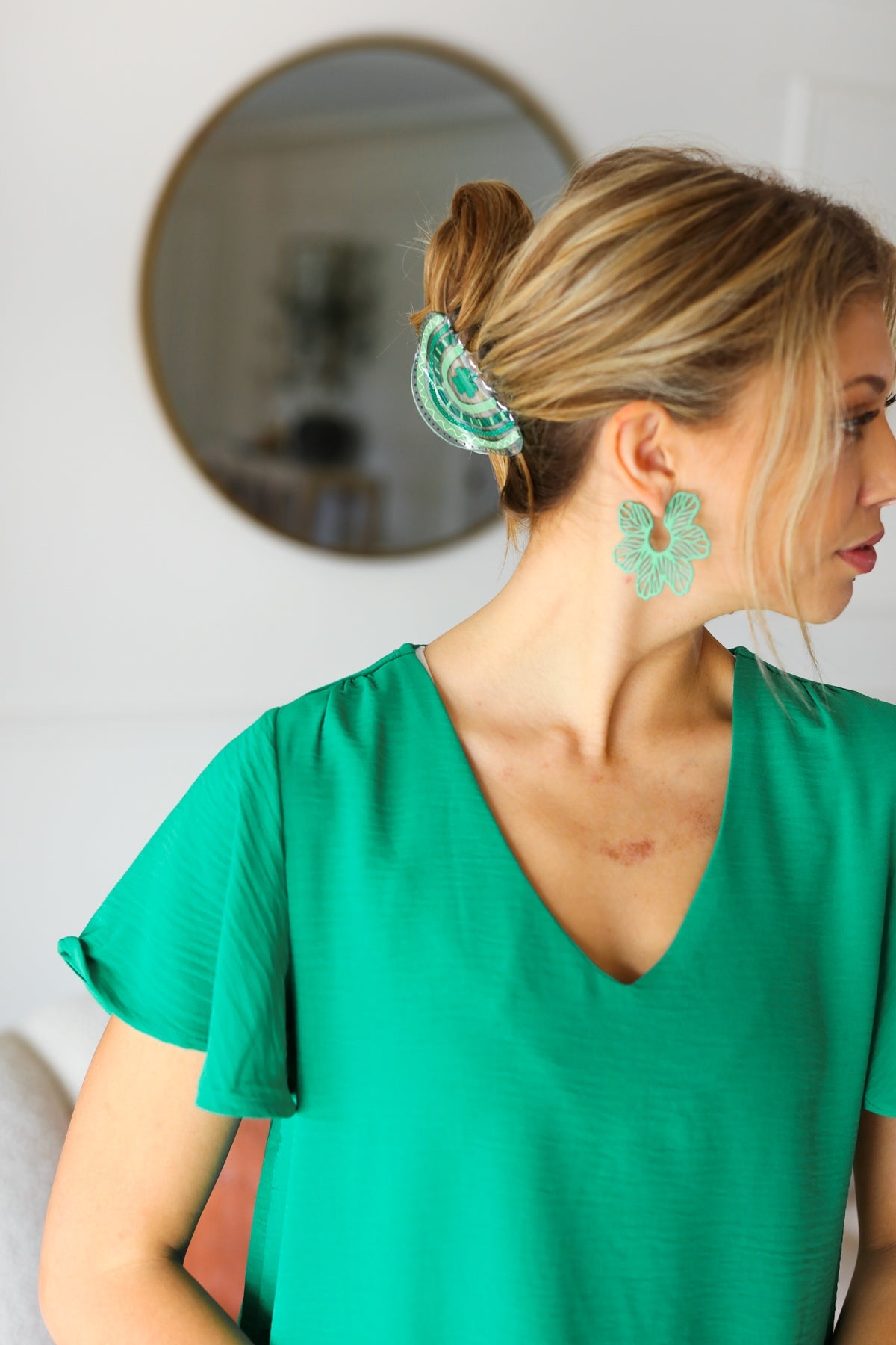 Green Vintage Metal Flower Power Earrings - Sybaritic Bags & Clothing