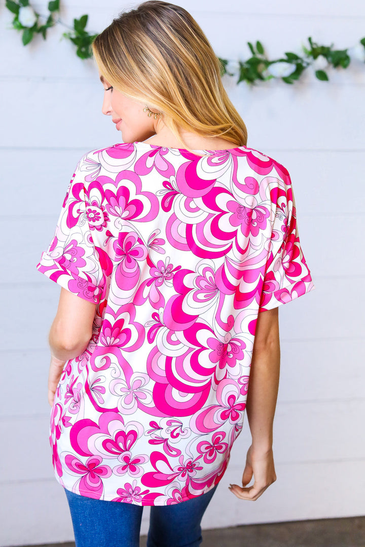 Magenta &amp; White Geometric Floral V Neck Top
