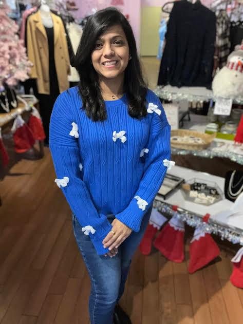 Bow Accented Crew Neck Long Sleeve Blue Sweater