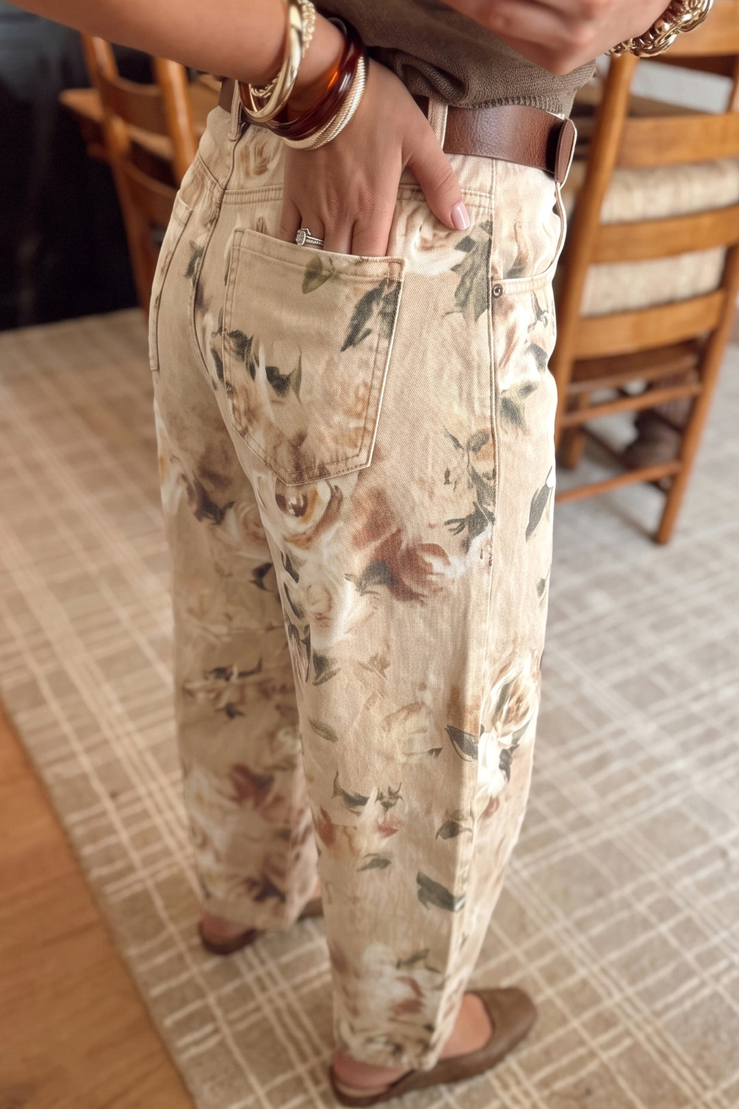 Khaki Retro Floral Print Relaxed Barrel Jeans