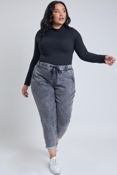 Women's Plus Size Mid Rise Cuffed Jogger Pants