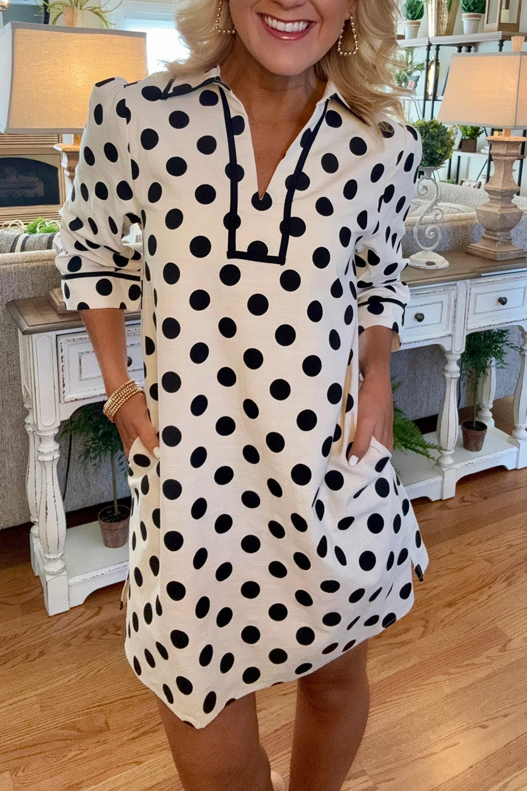 White Polka Dot Half Sleeve Collar V Neck Pocketed Casual Mini Dress
