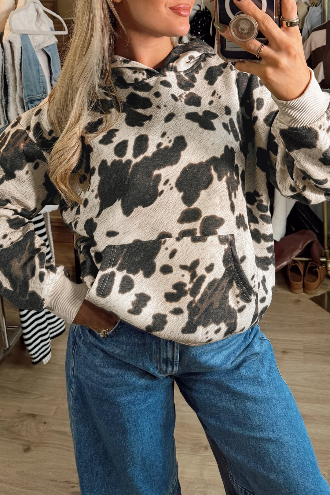 Multicolour Western Print Long Sleeve Pocket Regular Fit Hoodie
