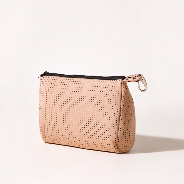 ESSENTIAL POUCH TAN