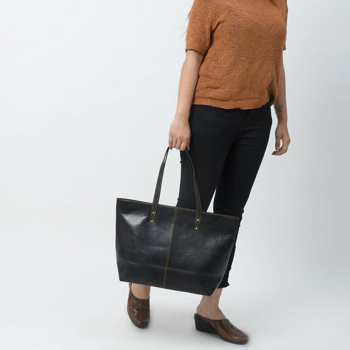 The Kim Tote Bag- Black