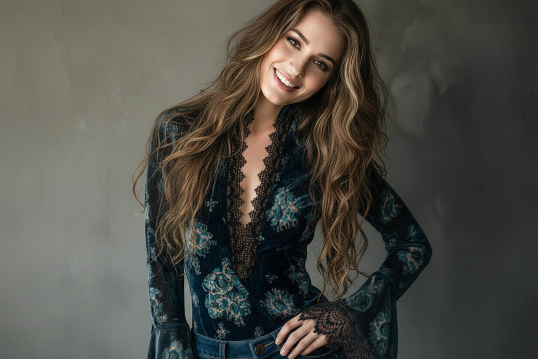 Women’s Retro Lace Panel V-Neck Blouse – Elegant Print Bell Sleeve Top for Spring &amp; Autumn Wear