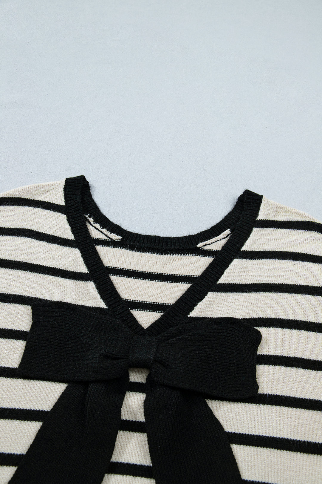 Black Stripe Bow Applique Short Sleeve Sweater
