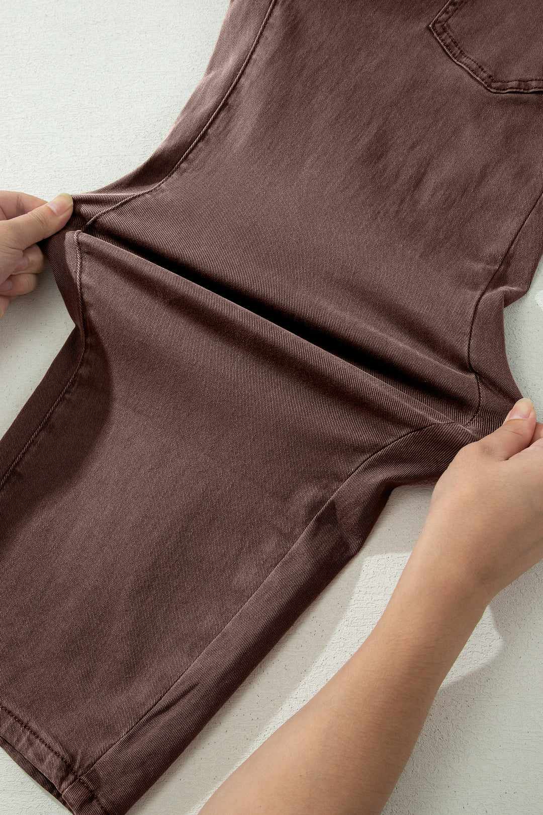 Coffee Solid Color Square Patch Pocket Ankle-length Barrel Jeans