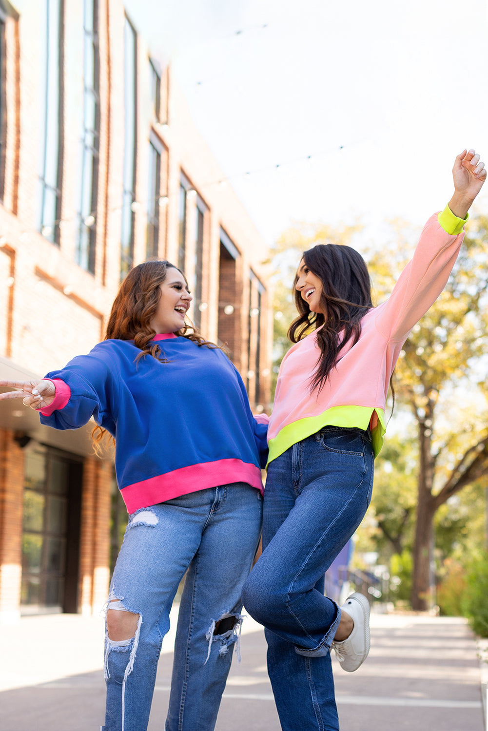 Pink Colorblock Bubble Sleeve Sweatshirt