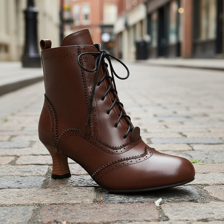 Women’s Dopamine Girl Short Boots – Comic-Con Style Winter Footwear