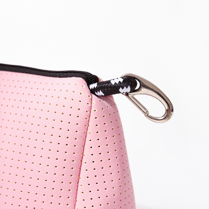 ESSENTIAL POUCH BARBIE