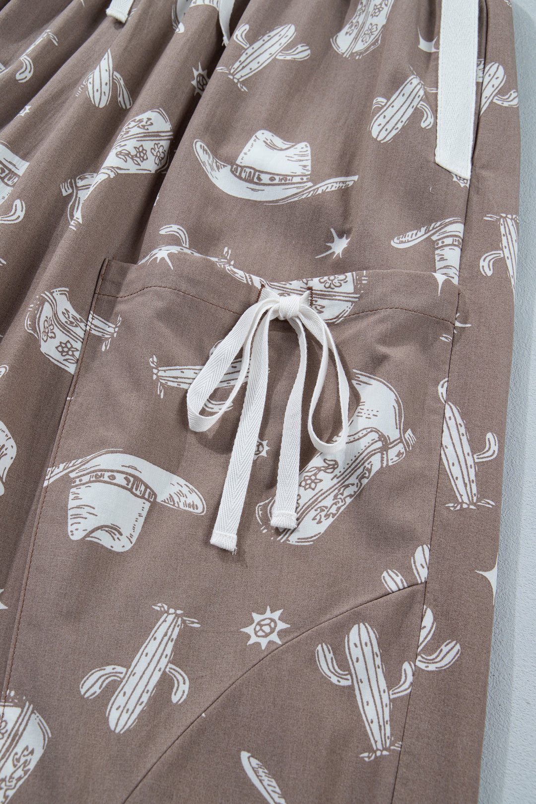 Khaki Western Cactus Cowgirl Hat Boot Printed Vintage Drawstring Jogger Pants
