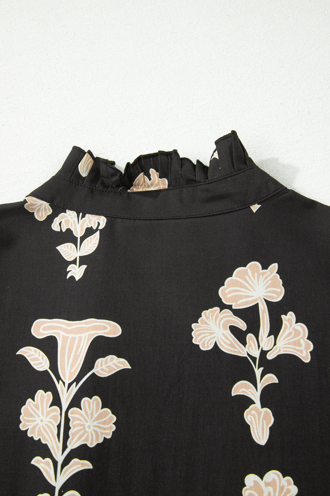 Green Frilled V Neck Puff Short Sleeve Floral Mini Dress
