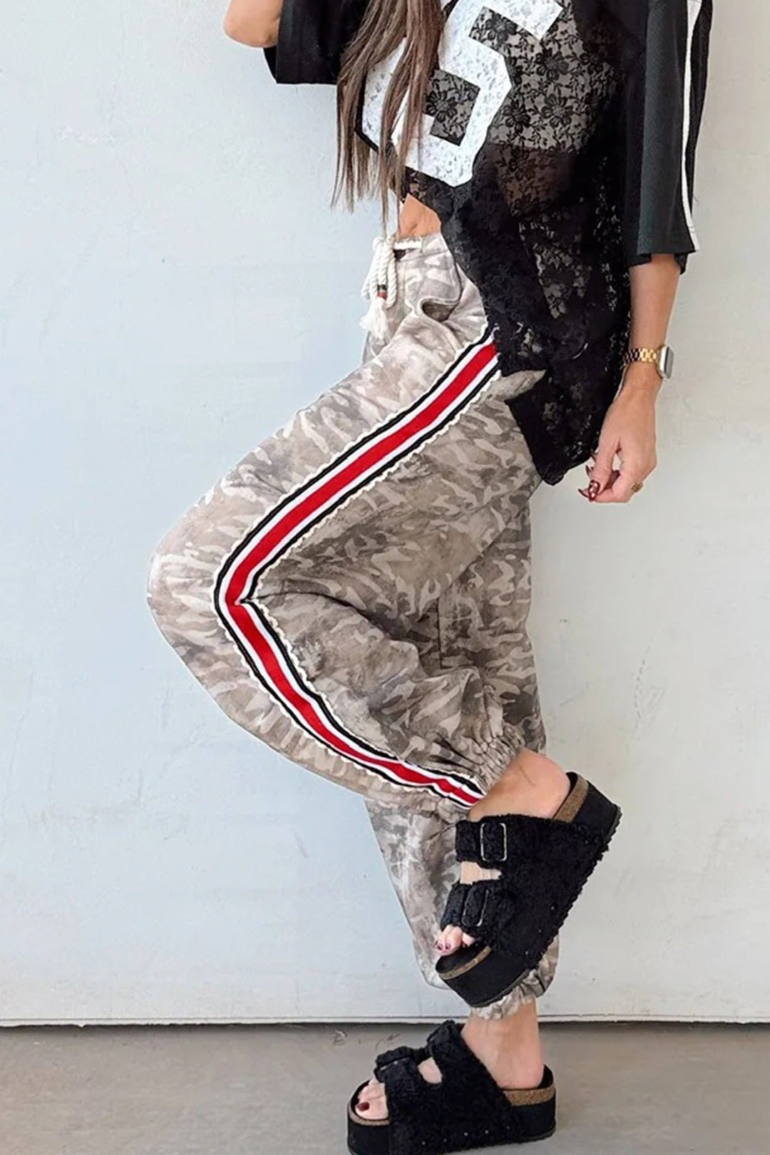 Khaki Camouflage Print Striped Side Panel Patchwork Drawstring Pants