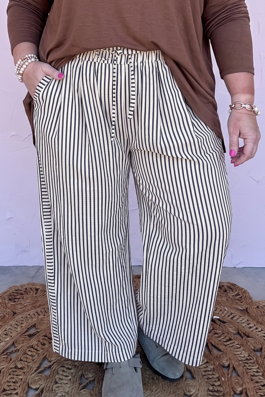Black Stripe Plus Size Tie Waist Loose Pants