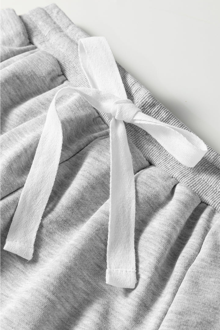 Light Grey Lace Patchwork Drop Shoulder Pullover Drawstring Skort 2pcs Outfit