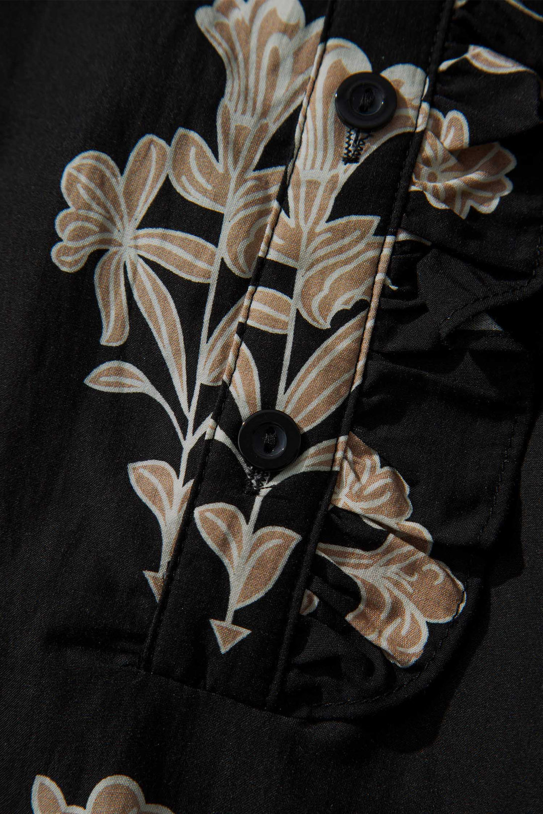 Black Floral Print Frilled Collar Short Puff Sleeve Plus Size Maxi Dress