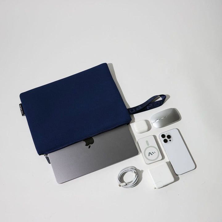 LAPTOP SLEEVE DEEP BLUE