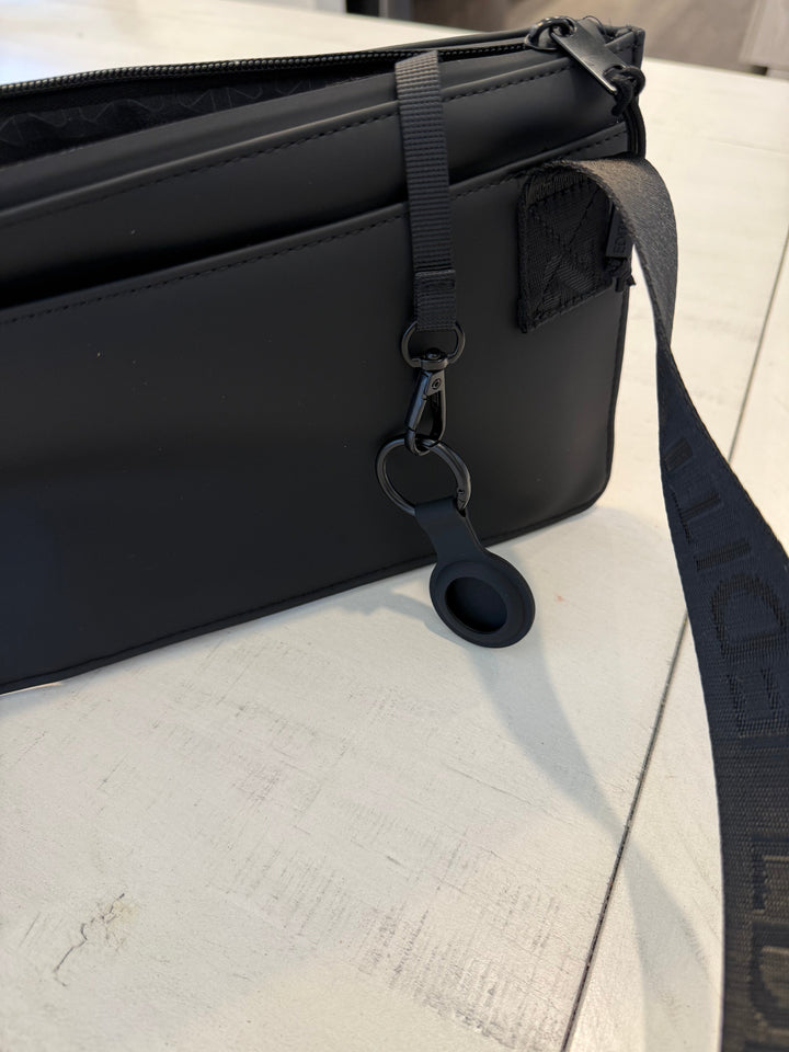 Edition22 Lockpoint Crossbody Sling Bag