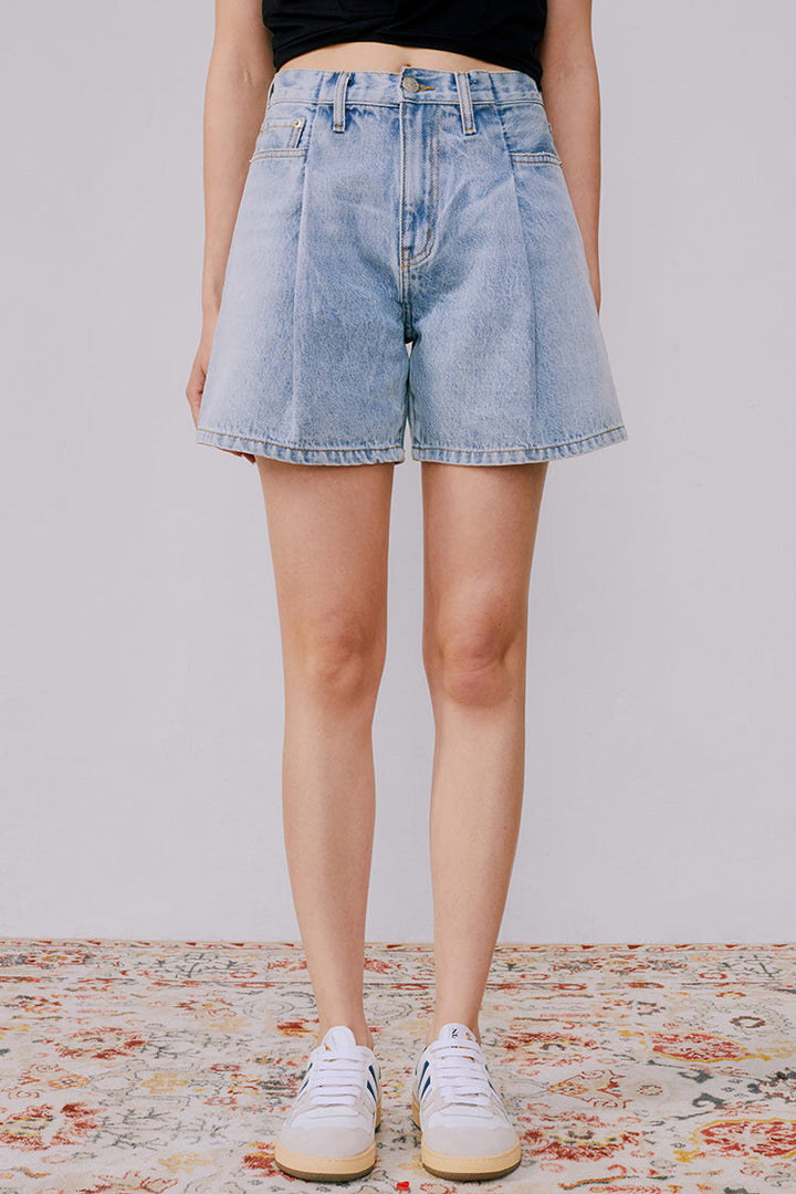 The Pleated Fun Short HJ117