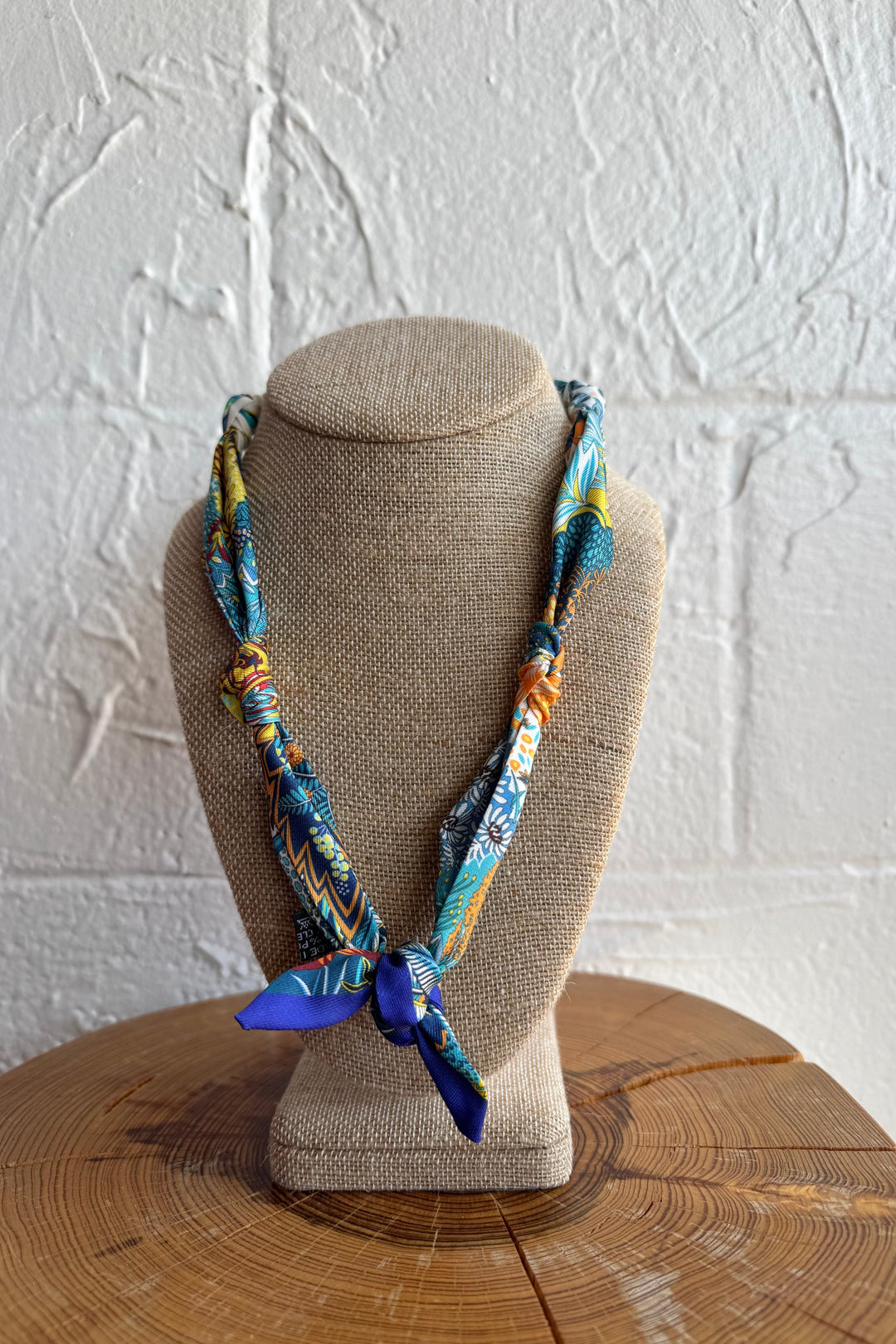 GEMELLI | KNOTTED BANDANA SCARF NECKLACE - DESERT BLOOM