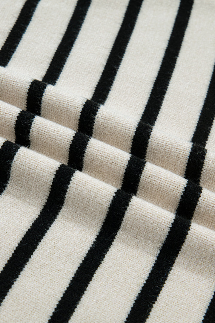 Black Stripe Bow Applique Short Sleeve Sweater