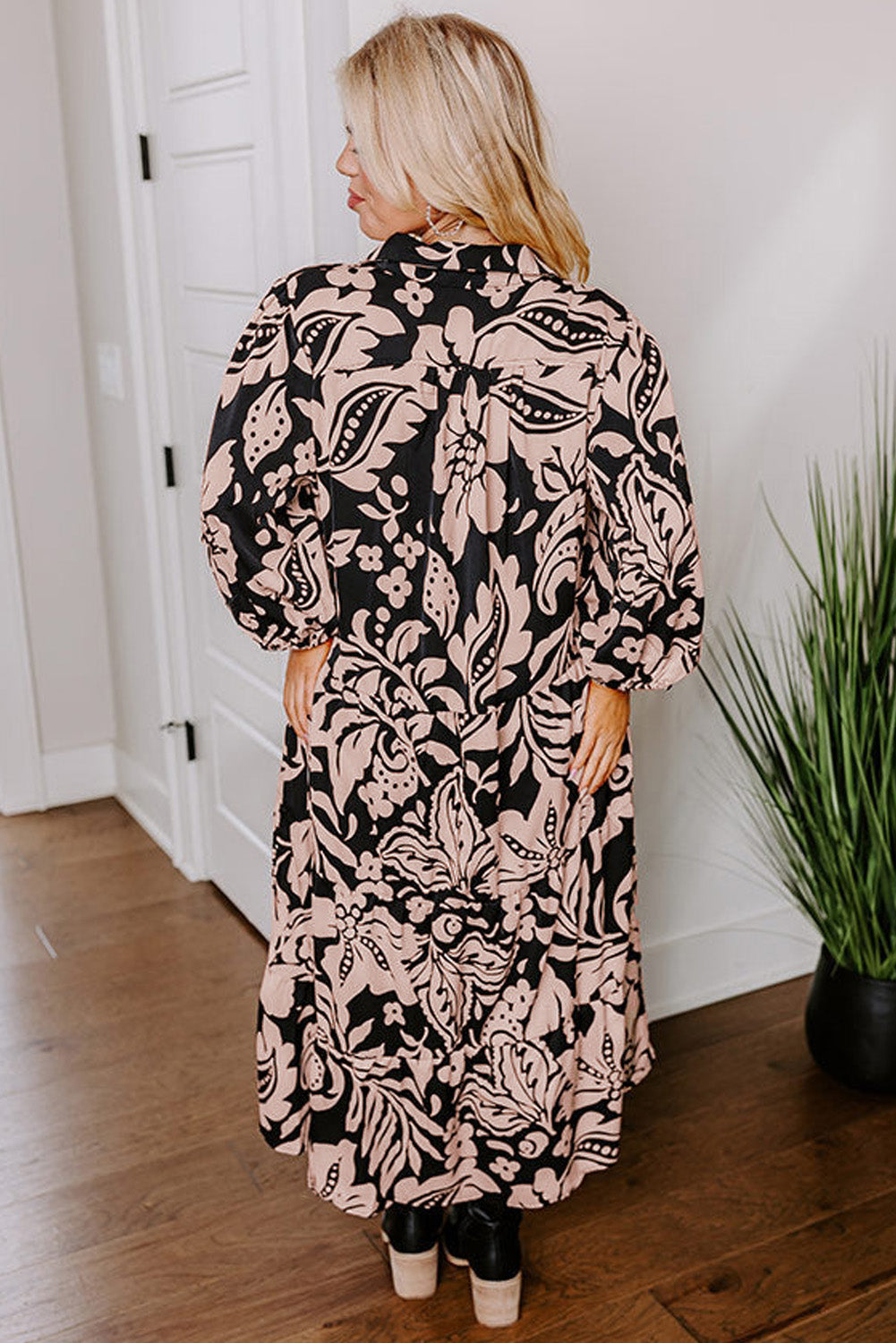 Black Plus Size Floral Printed Puff Sleeve Collared Maxi Dress