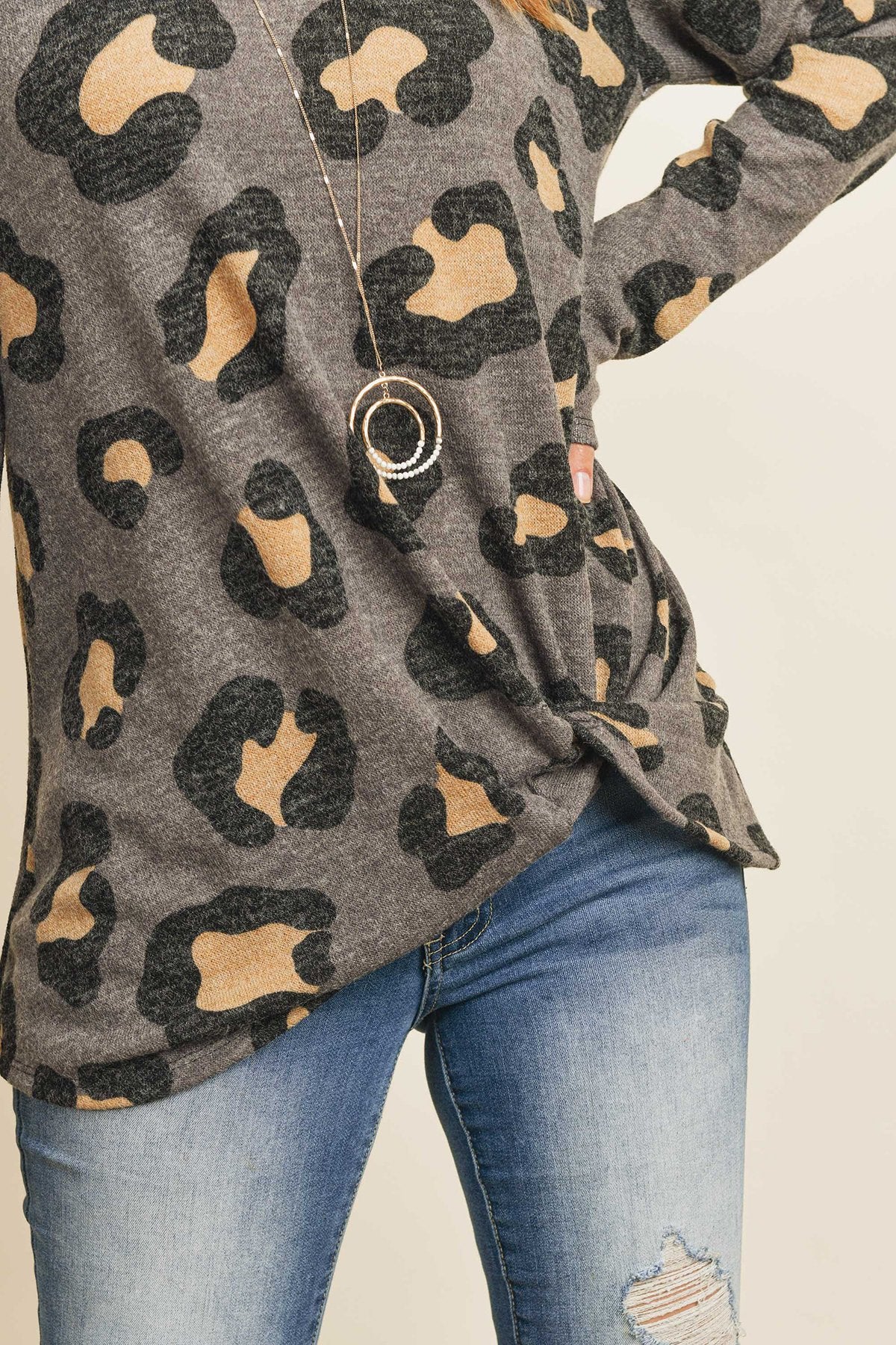 Long Sleeve Round Neck Leopard Knot Top