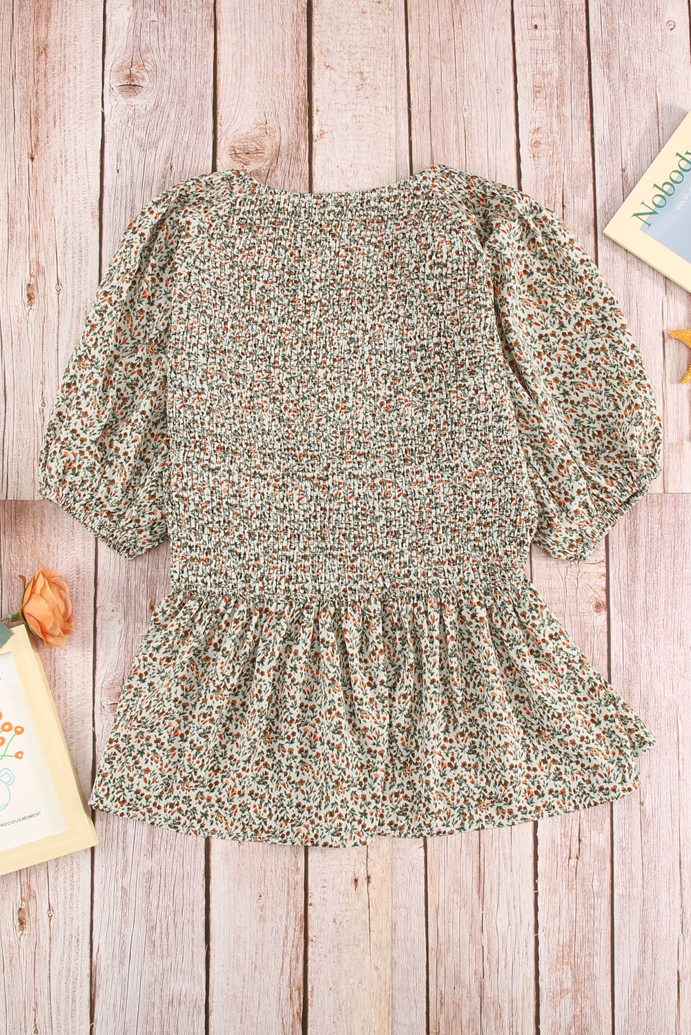 Floral Print Puff Sleeve Smocked Top