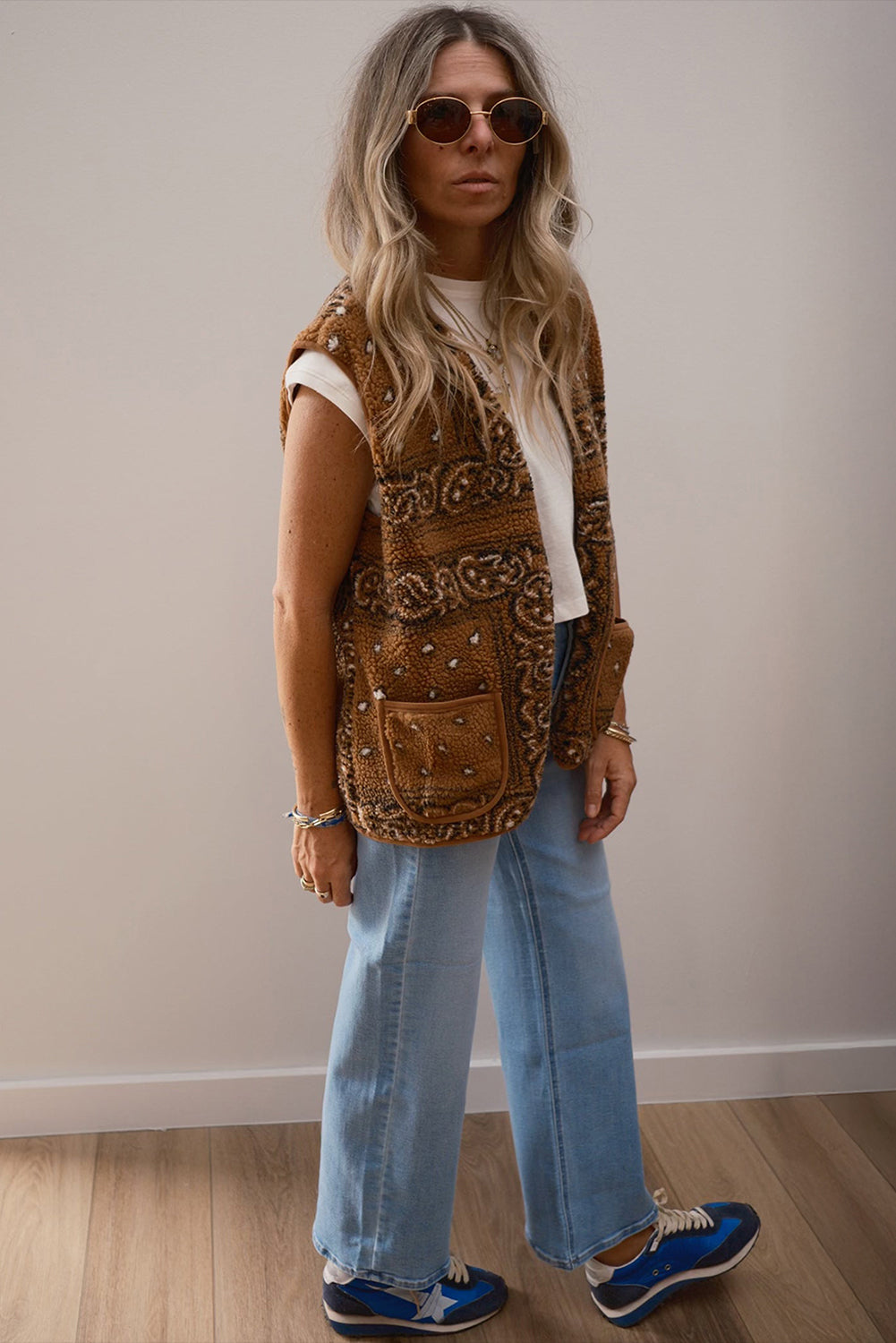 Brown Sherpa Paisley Print Pocketed Western Fashion Vest Jacket