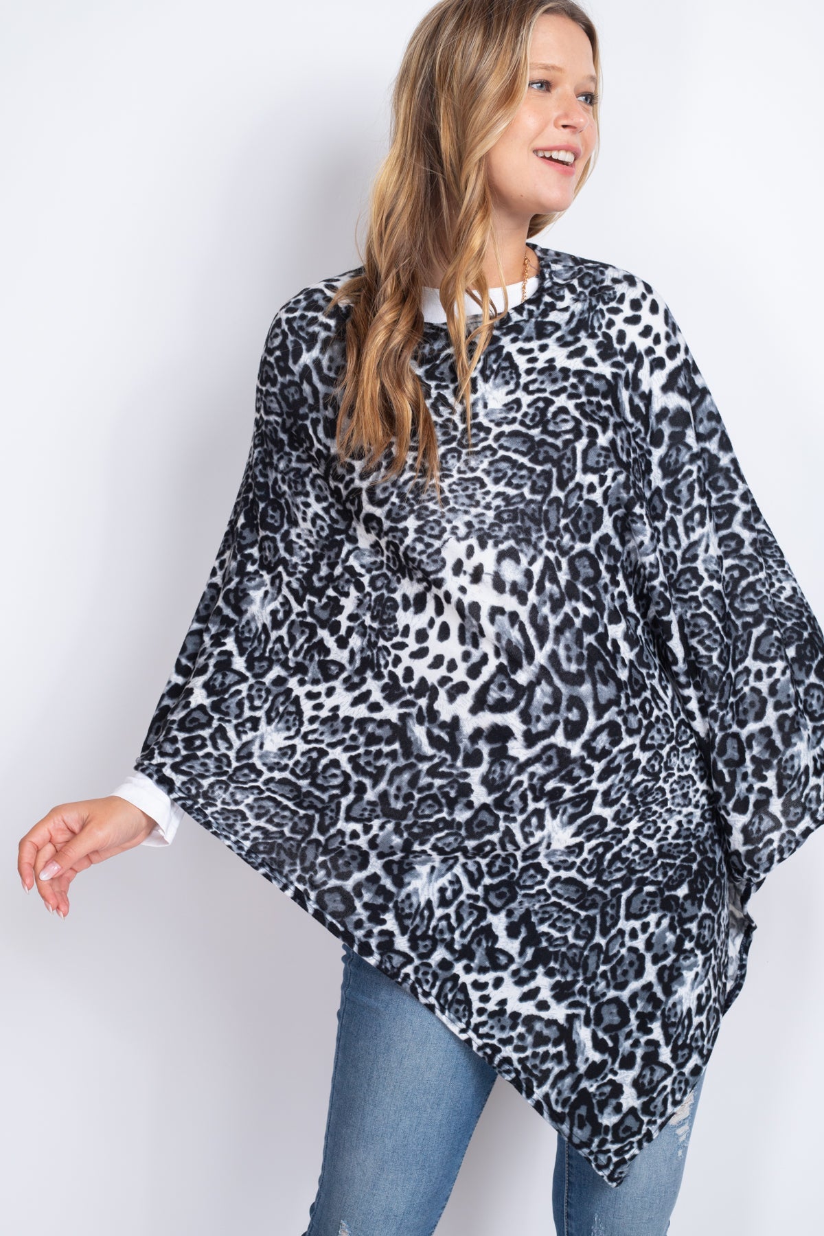 Ms0165 -All Year Round Leopard Poncho