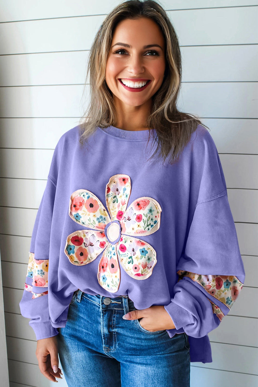 Wisteria Floral Applique Baggy Pullover Sweatshirt
