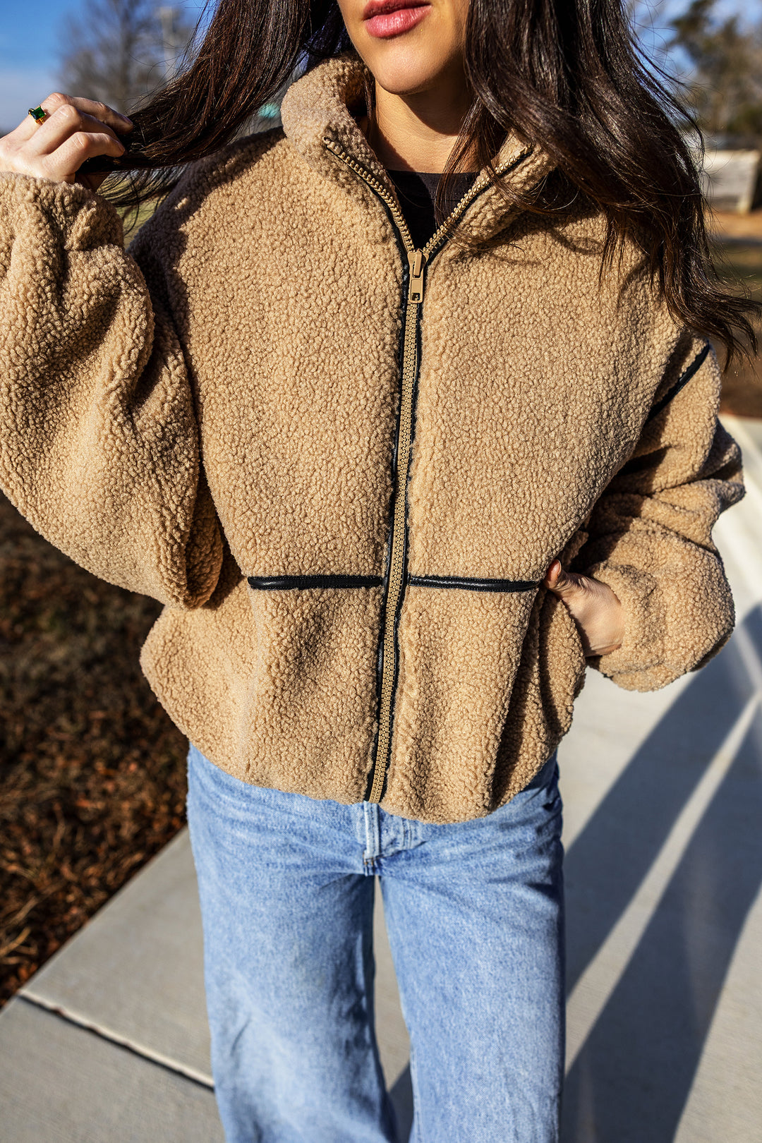 Parchment Drop Shoulder Collar Long Sleeve Fleece Regular Fit Jacket