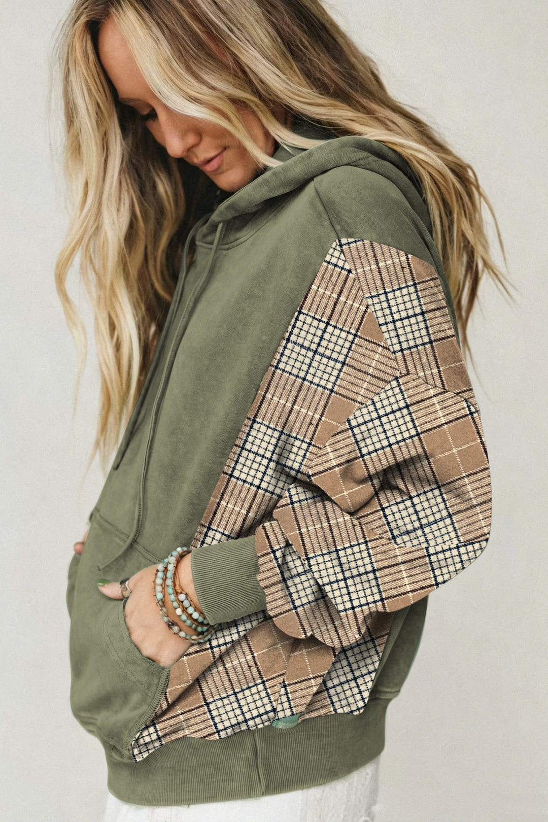 Black Plaid Sleeve Drawstring Pocket Hooded Sweatshirt