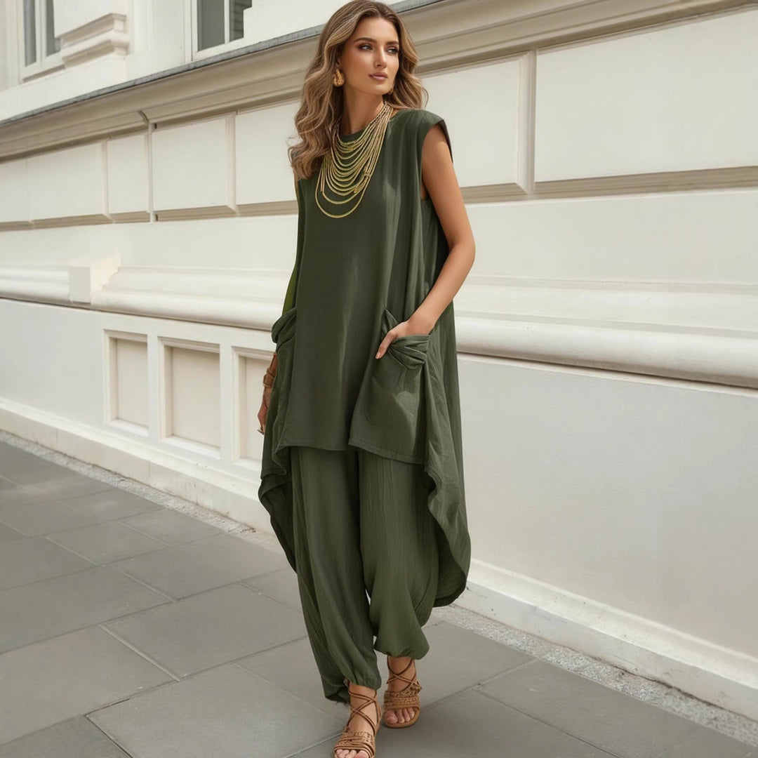 Sleeveless 3D-Cut Resort Two-Piece Set | Top &amp; Pants