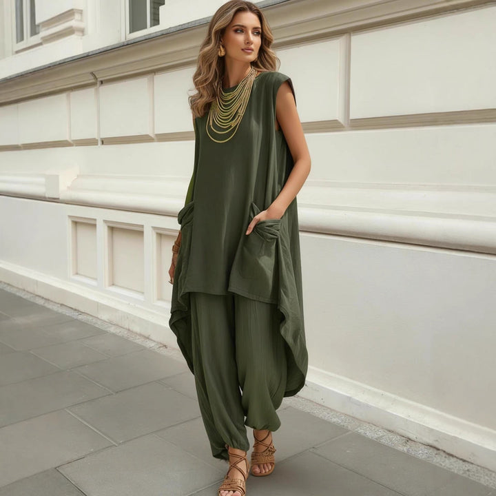 Sleeveless 3D-Cut Resort Two-Piece Set | Top &amp; Pants