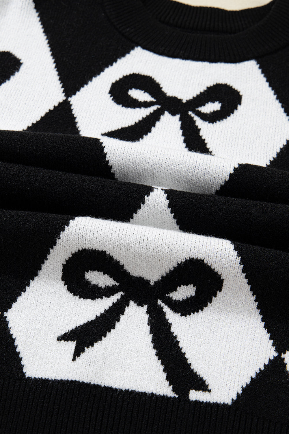 Black Bow Print 2-tone Rhombus Knit Loose Sweater