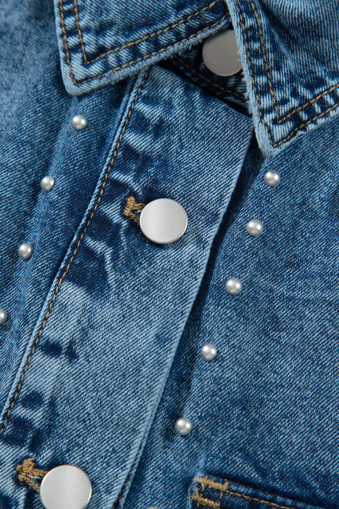 Sail Blue Rivet Embellished Western Style Regular Fit Long Sleeve Denim Jacket