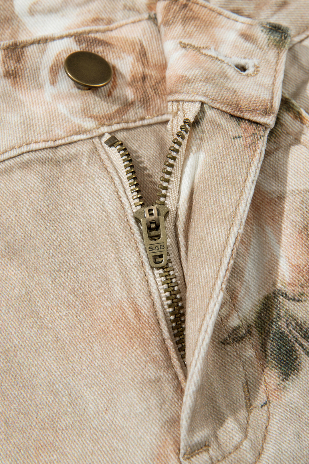 Khaki Retro Floral Print Relaxed Barrel Jeans