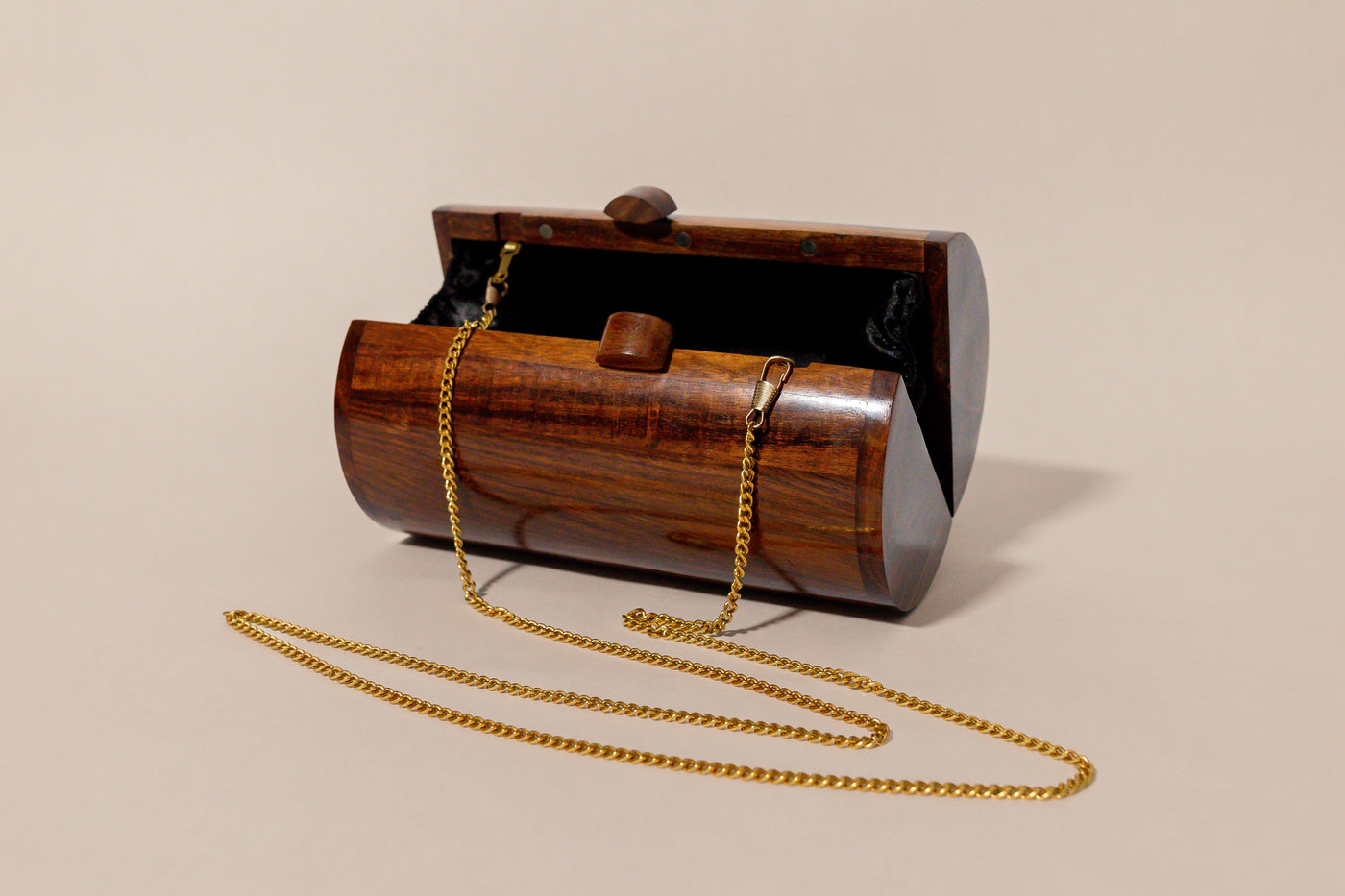 Wooden Barrel Clutch