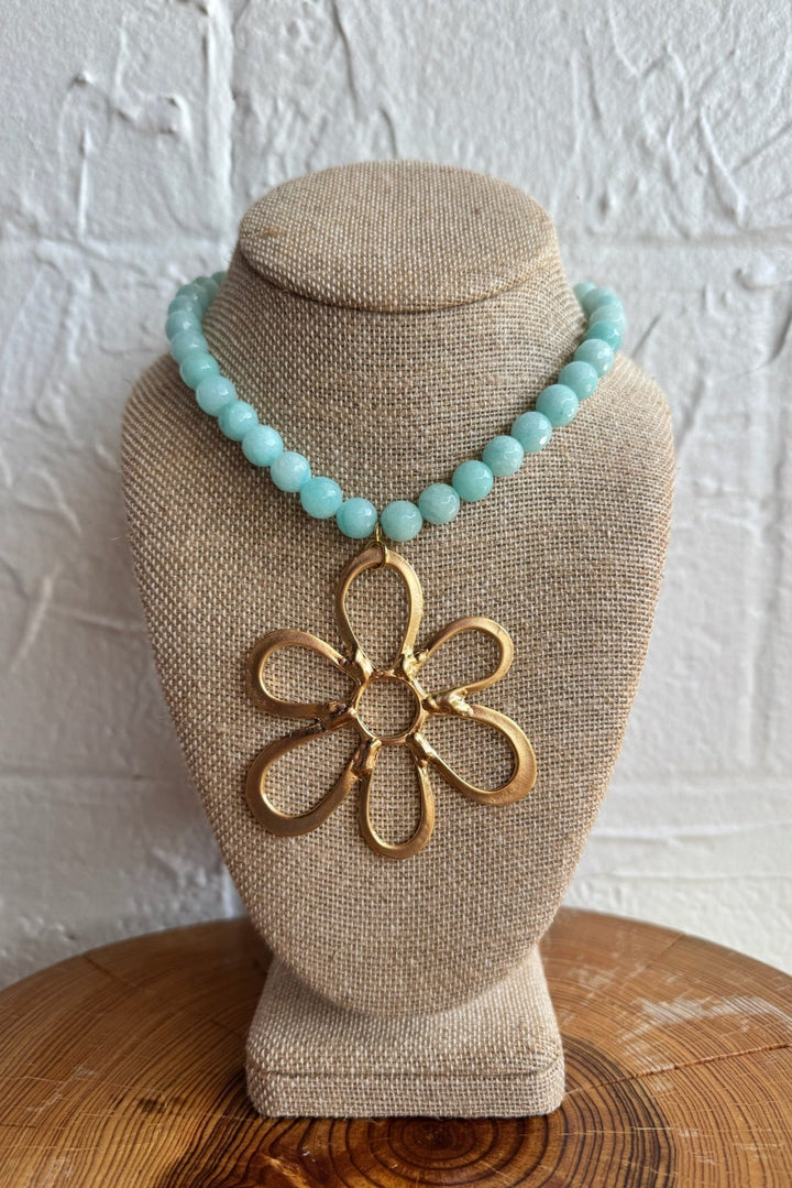VIRTUE JEWELRY | Abstract Daisy on Gemstone Necklace