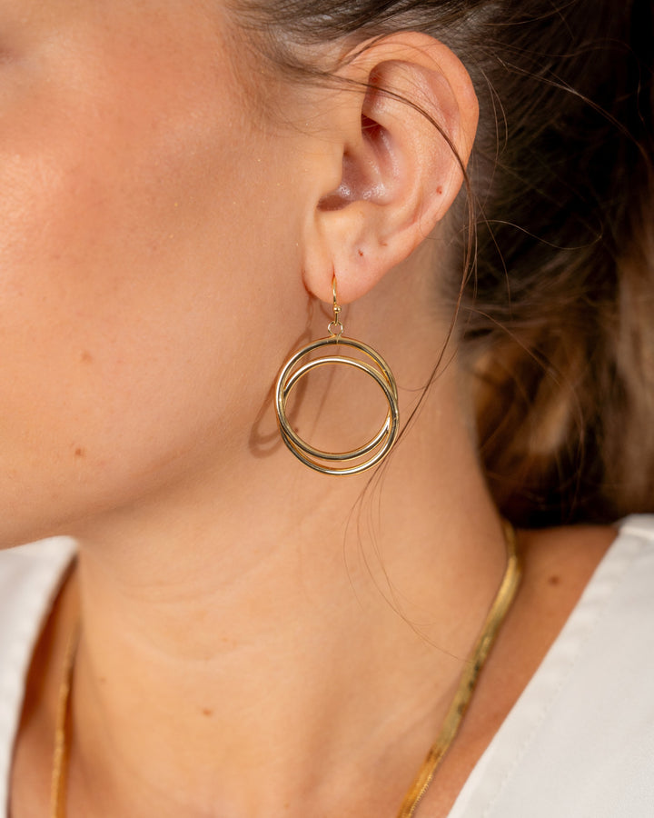 Claudie Interlocking Circle Dangle Earrings