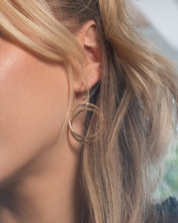 Claudie Interlocking Circle Dangle Earrings
