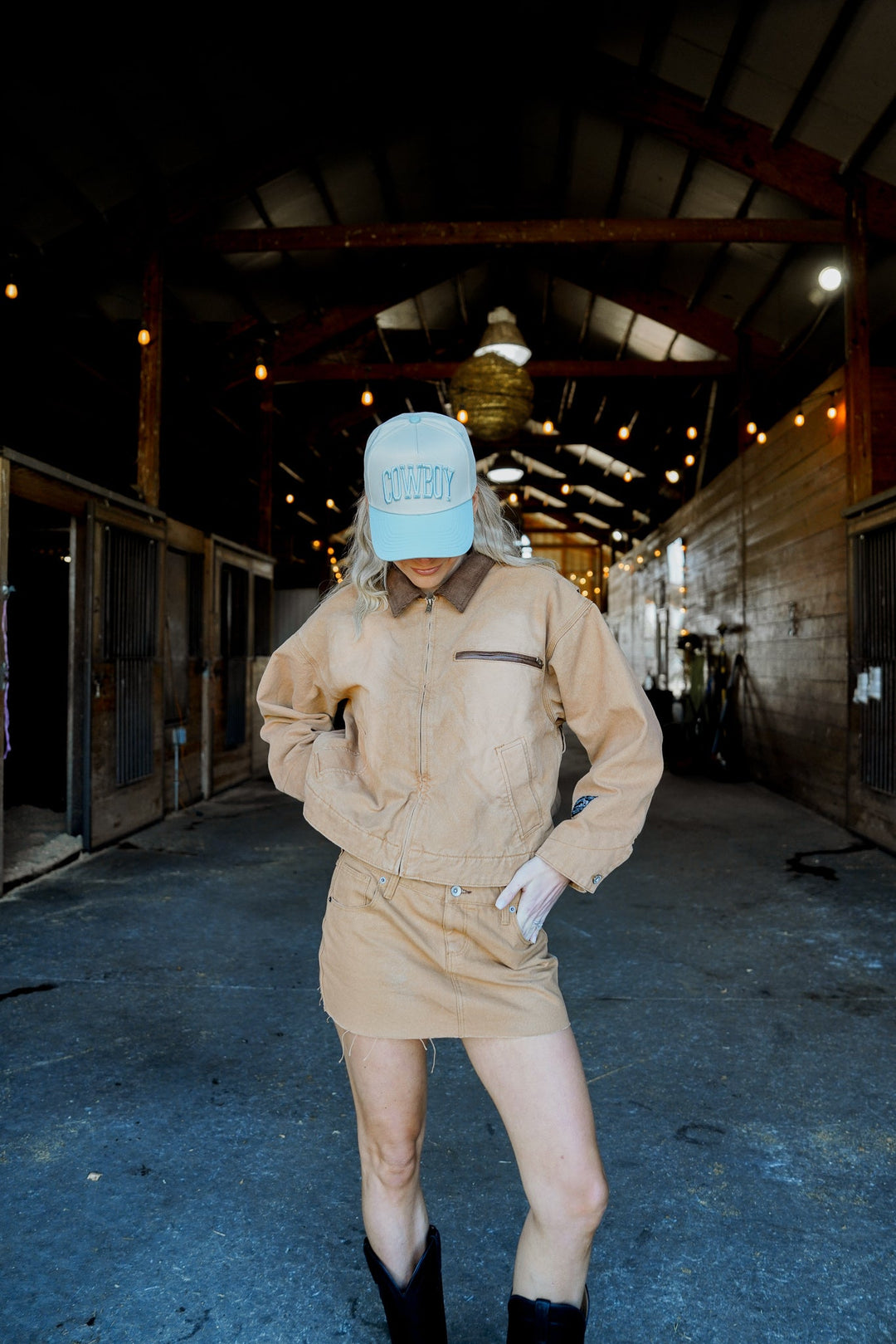 Cowboy - Baby Blue Vintage Trucker Hat