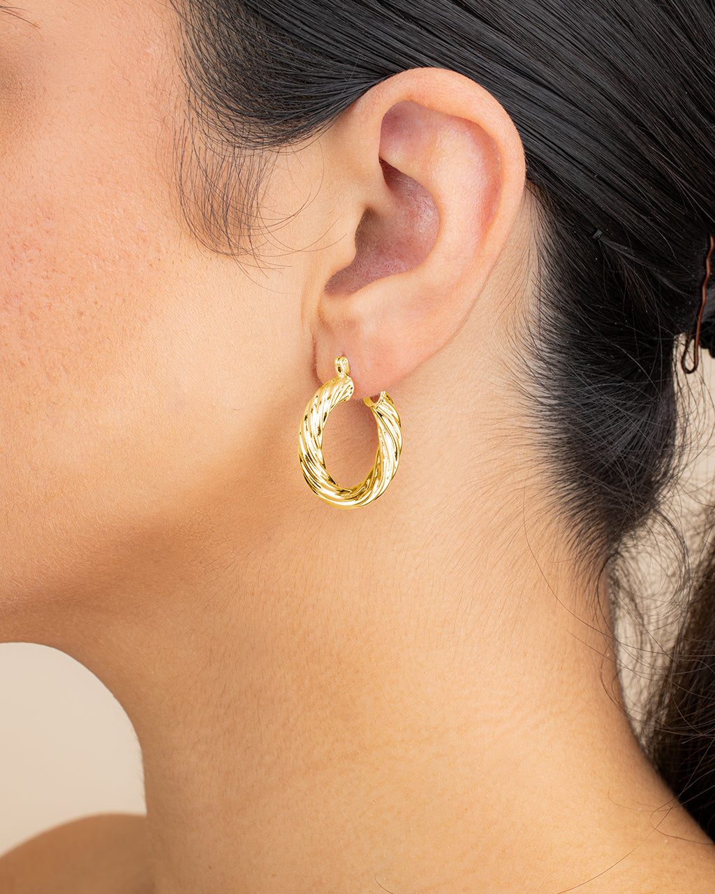 Twisted Hollow Hoops