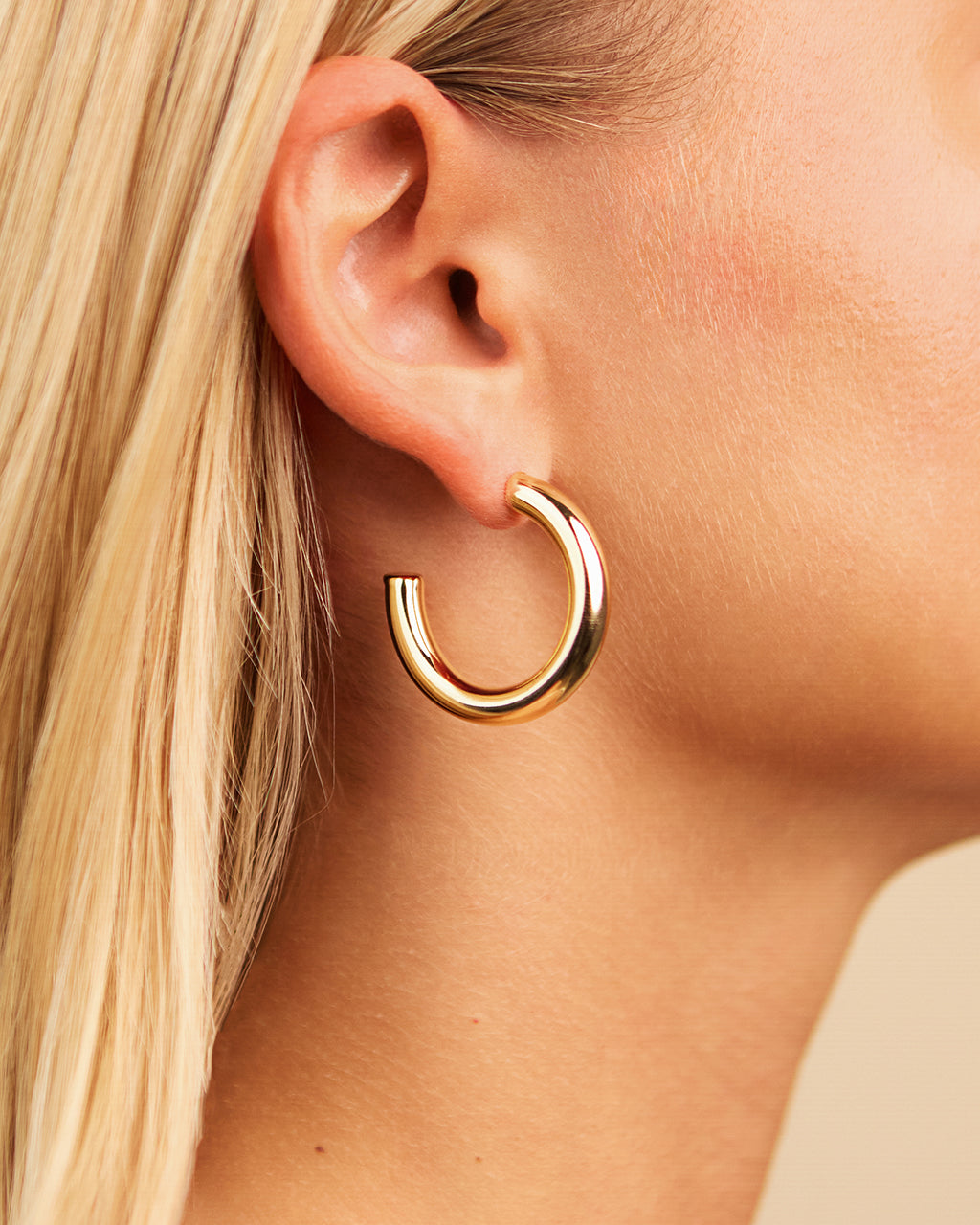 Rory Polished Tube Hoop Earrings