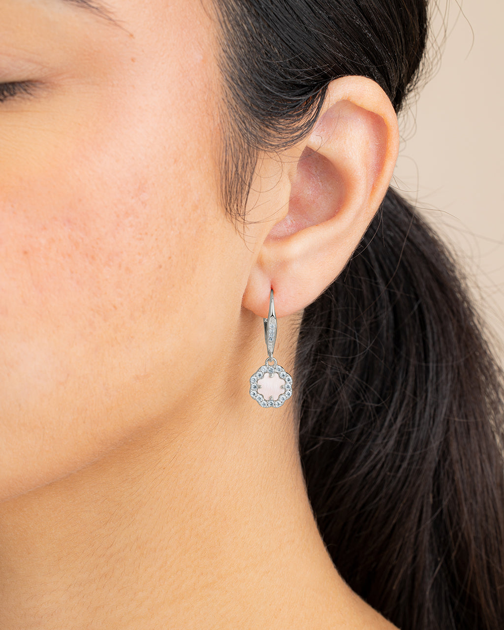 Bezel Frame Rose Petal Short Drop Earrings