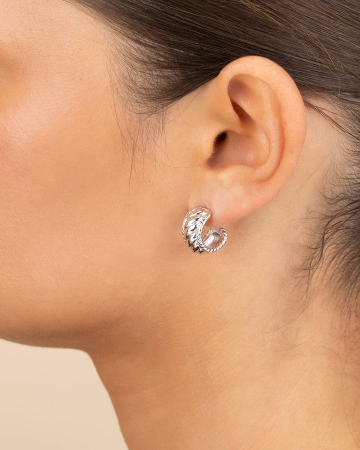 Kalina Quilted Huggie Hoop Earrings